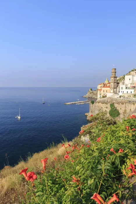 Framed Print : Italy, Campania, Amalfi Coast, Salerno district. Peninsula of Sorrento. Atrani