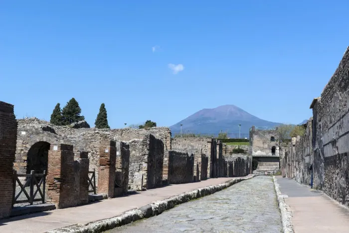 Framed Print : Italy, Campania, Naples, archaeological site of Pompeii Framed Print : Italy, Campania, Naples, archaeological site of Pompeii