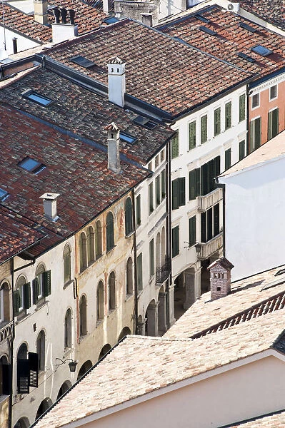 Italy, Friuli Venezia Giulia, Detail of historical buildings in Pordenone