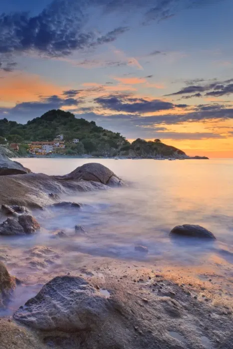 Framed Print : Italy, Italia. Tuscany, Toscana Livorno district. Tuscan Archipelago National Park