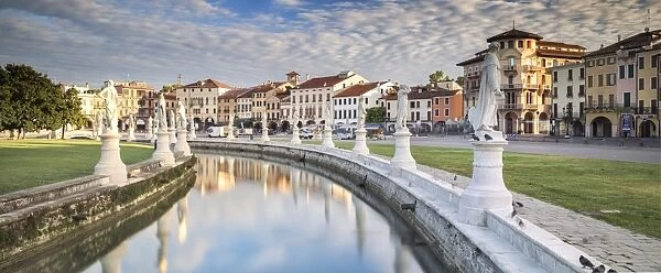 Italy, Italia. Veneto. Padova district. Padua, Padova. Prato della Valle