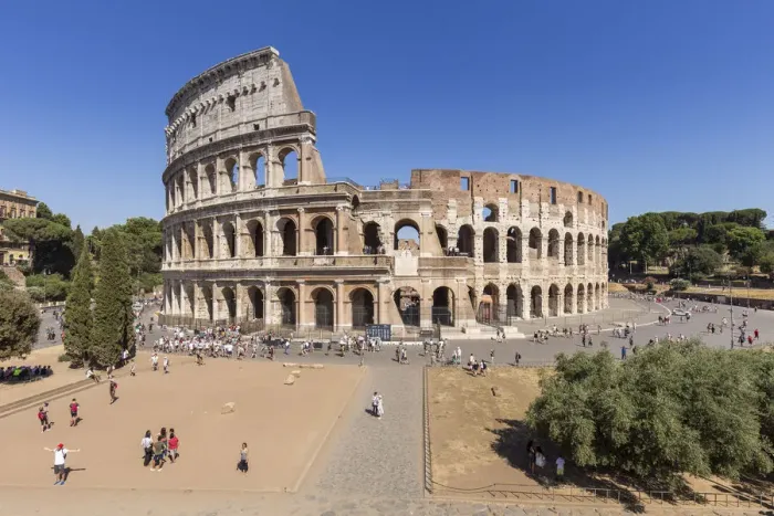 Framed Print : Italy, Latium, Lazio. Rome, Roma. The Colosseum Framed Print : Italy, Latium, Lazio. Rome, Roma. The Colosseum