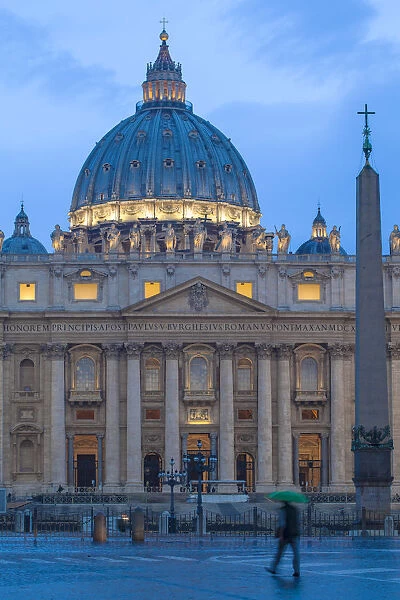 Italy, Lazio, Rome, St. Peters Square, St. Peters Basilica