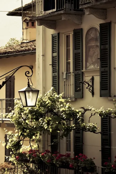 Framed Print : Italy, Lombardy, Lakes Region, Lake Como, Bellagio, town details Framed Print : Italy, Lombardy, Lakes Region, Lake Como, Bellagio, town details