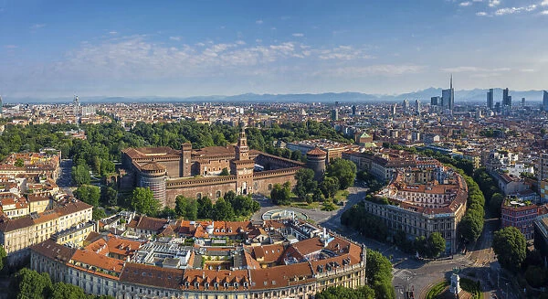 Italy, Lombardy, Milan, Simplon Park (Parco Sempione) and Sforza Castle