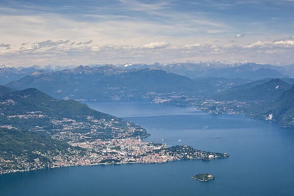 Italy, Piedmont, Lake Maggiore, Mottarone, view of Verbania and Isola Madre from Mount