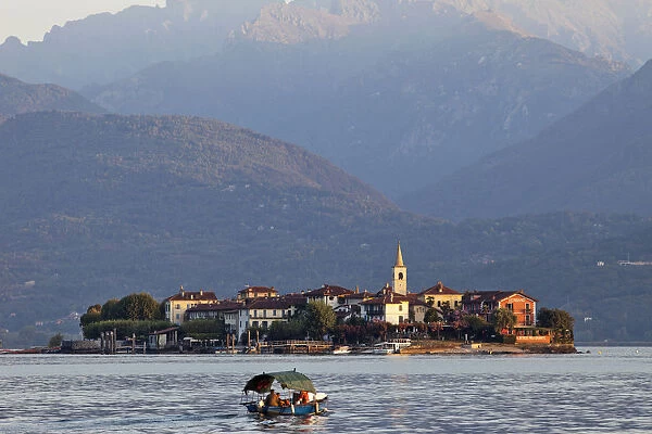 Italy, Piedmont, Lake Maggiore, Stresa, Isola Superiore aka Isola Pescatore