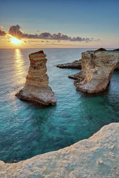 Framed Print : Italy, Puglia, Lecce district, Salentine Peninsula, Salento. The rocky coast between Sant'Andrea and Torre dell'Orso villages