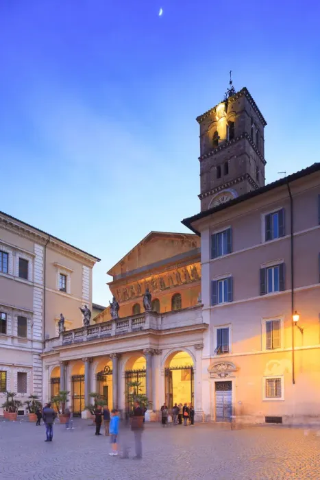 Framed Print : Italy, Rome, Santa Maria in Trastevere church at Trastevere by night Framed Print : Italy, Rome, Santa Maria in Trastevere church at Trastevere by night