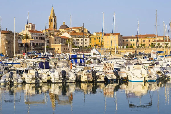 Italy, Sardinia, Alghero, View of harbour and the historical center