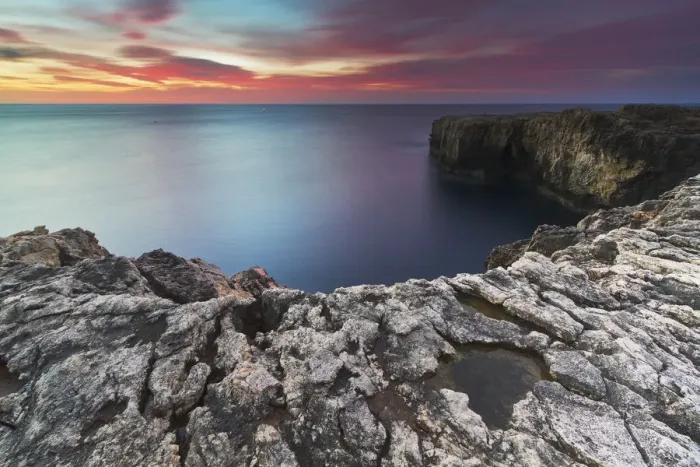Framed Print : Italy, Sicily, The cliffs of Capo Murro di Porco, Plemmirio Natural Reserve Framed Print : Italy, Sicily, The cliffs of Capo Murro di Porco, Plemmirio Natural Reserve