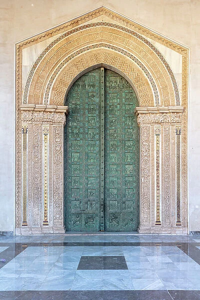 Italy, Sicily, Palermo, Monreale, Monreale Cathedral doorway