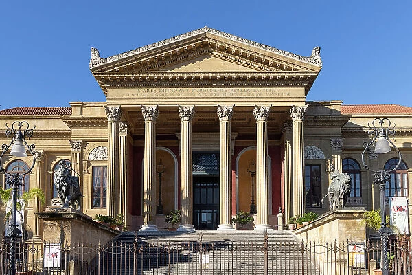 Italy, Sicily, Palermo, Teatro Massimo, the ancient facade of the opera house
