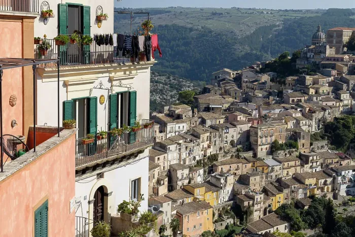 Framed Print : Italy, Sicily, Ragusa, a view looking towards Ragusa Ibla Framed Print : Italy, Sicily, Ragusa, a view looking towards Ragusa Ibla
