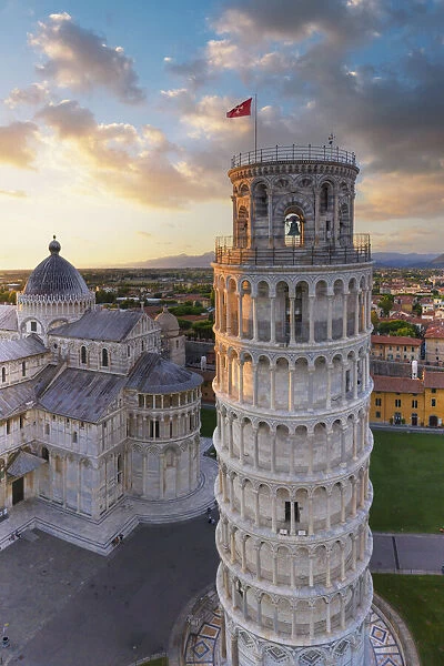 Italy, Tuscany, Pisa, Piazza dei Miracoli, Cathedral of Santa Maria Assunta