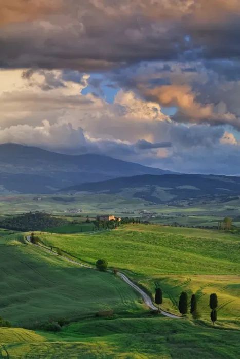 Framed Print : Italy, Tuscany, Siena district, Orcia Valley, country road near Pienza Framed Print : Italy, Tuscany, Siena district, Orcia Valley, country road near Pienza