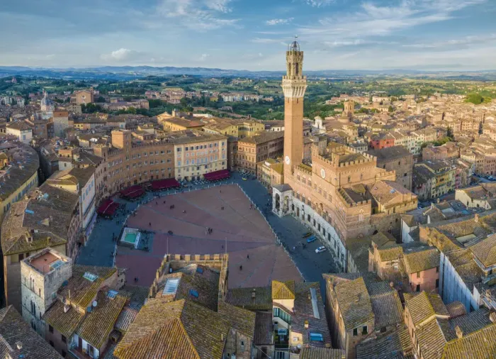 Framed Print : Italy, Tuscany, Siena, Piazza del Campo Framed Print : Italy, Tuscany, Siena, Piazza del Campo