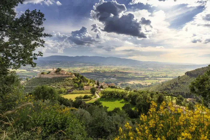 Framed Print : Italy, Umbria, Perugia district, Campello sul Clitunno. The Castel of Campello Alto Framed Print : Italy, Umbria, Perugia district, Campello sul Clitunno. The Castel of Campello Alto
