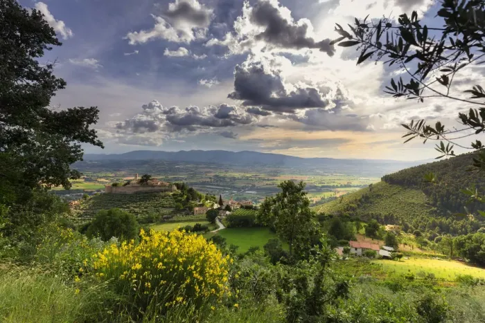 Framed Print : Italy, Umbria, Perugia district, Campello sul Clitunno. The Castel of Campello Alto Framed Print : Italy, Umbria, Perugia district, Campello sul Clitunno. The Castel of Campello Alto