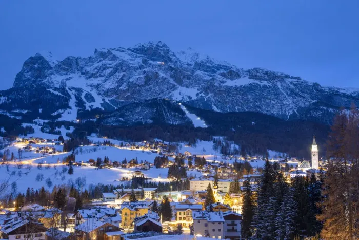 Framed Print : Italy, Veneto, Belluno district, Boite Valley, view of Cortina d Ampezzo Framed Print : Italy, Veneto, Belluno district, Boite Valley, view of Cortina d Ampezzo