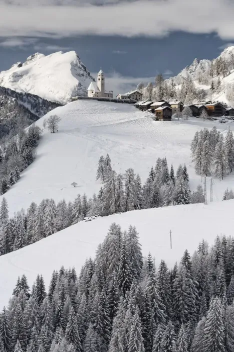 Framed Print : Italy, Veneto, Dolomites, Colle di Santa Lucia in the snow Framed Print : Italy, Veneto, Dolomites, Colle di Santa Lucia in the snow
