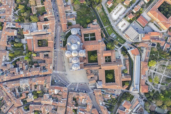 Italy, Veneto, Padua, Prato della Valle square and Basilica of St. Anthony of Padua