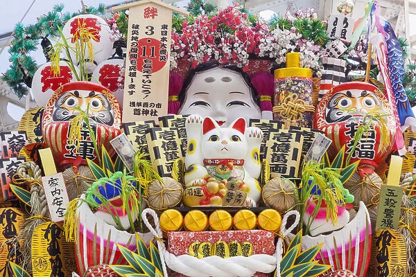 Japan, Honshu, Tokyo, Asakusa, Tamahime Inari Shrine, Kutsun-no-megumi Festival