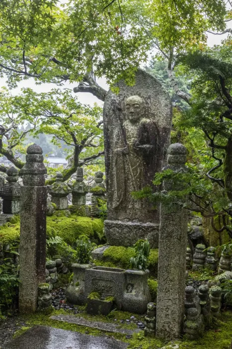 Framed Print : Japan, Kyoto, Arashiyama, Adashino Nenbutsu-Ji Temple, - Buddhist statue at the entrance Framed Print : Japan, Kyoto, Arashiyama, Adashino Nenbutsu-Ji Temple, - Buddhist statue at the entrance