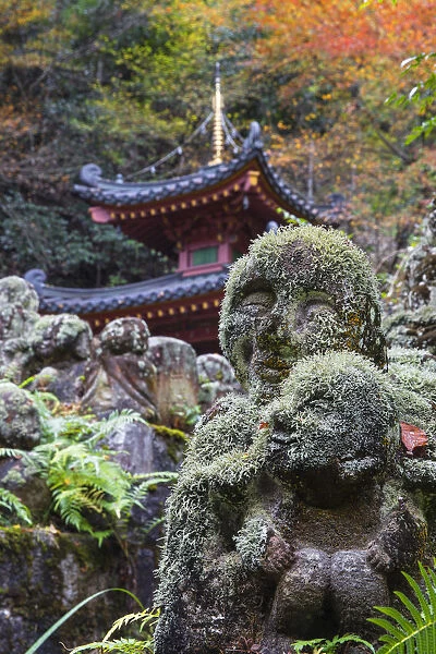 Japan, Kyoto, Arashiyama, Otagi Nenbutsu-ji Temple, Rakan (disciples of Shaka, the