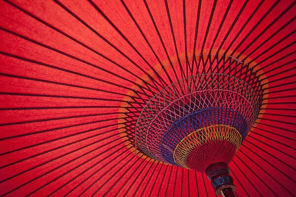 Japan, Kyoto, Higashiyama, Japanese Red Umbrella