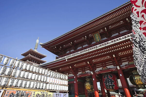 Japan, Tokyo, Asakusa, Asakusa Kannon Temple, Hozomon Gate