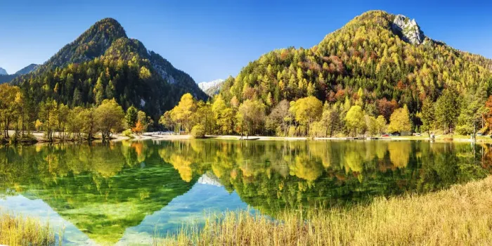 Framed Print : Jasna Lake in Autumn, near Kranjska Gora, Slovenia, Europe Framed Print : Jasna Lake in Autumn, near Kranjska Gora, Slovenia, Europe