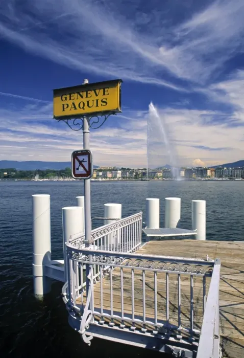 Framed Print : Jet D eau, Geneva, Switzerland