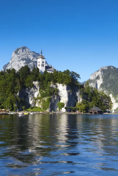 Framed Print : Johannesberg Chapel & Lake Traunsee, Traunkirchen, Salzkammergut, Upper Austria, Austria Framed Print : Johannesberg Chapel & Lake Traunsee, Traunkirchen, Salzkammergut, Upper Austria, Austria