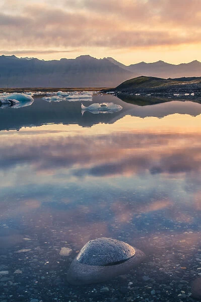 Jokulsarlon glacier lagoon, Iceland. Lagoon at sunrise