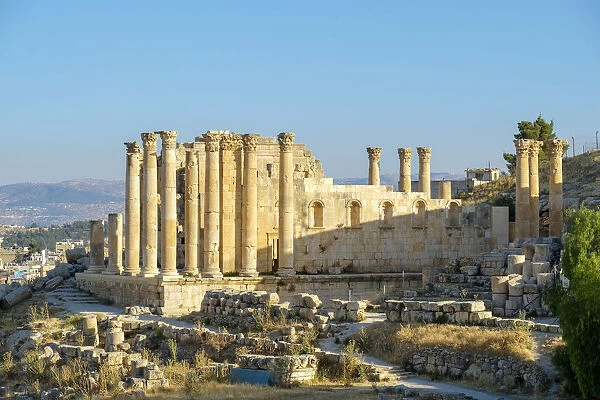 Jordan, Jerash Governorate, Jerash. Ruins of the Temple of Artemis in the ancient