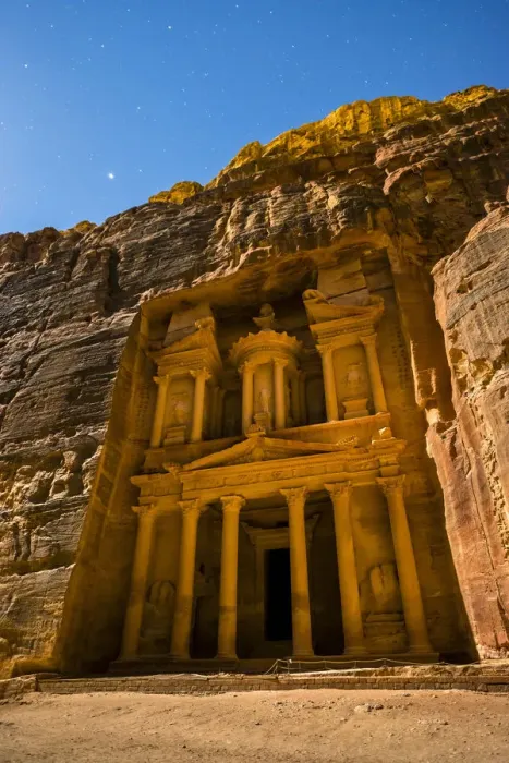 Framed Print : Jordan, Ma an Governorate, Petra. UNESCO World Heritage Site. Stars above Al-Kazneh Framed Print : Jordan, Ma an Governorate, Petra. UNESCO World Heritage Site. Stars above Al-Kazneh