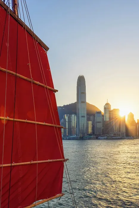 Framed Print : Junk boat and skyline of Hong Kong Island, Hong Kong Framed Print : Junk boat and skyline of Hong Kong Island, Hong Kong