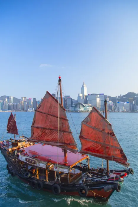 Framed Print : Junk boat in Victoria Harbour, Hong Kong Island, Hong Kong Framed Print : Junk boat in Victoria Harbour, Hong Kong Island, Hong Kong