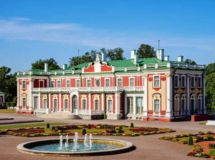 Framed Print : Kadriorg Palace and Art Museum, Tallinn, Estonia Framed Print : Kadriorg Palace and Art Museum, Tallinn, Estonia