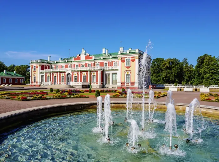 Framed Print : Kadriorg Palace and Art Museum, Tallinn, Estonia Framed Print : Kadriorg Palace and Art Museum, Tallinn, Estonia