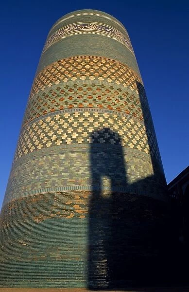 The Kalta Minaret. Mohammed Amin Khan meant this to be the tallest building