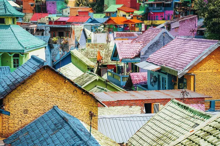 Framed Print : Kampung Warna-Warni Jodipan, the slum Village of Color in Malang, Indonesia Framed Print : Kampung Warna-Warni Jodipan, the slum Village of Color in Malang, Indonesia