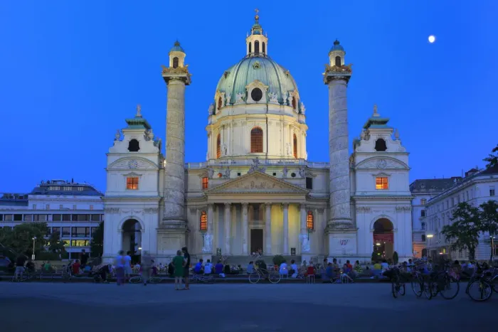 Framed Print : Karlskirche (St. Charless Church), Vienna, Austria Framed Print : Karlskirche (St. Charless Church), Vienna, Austria