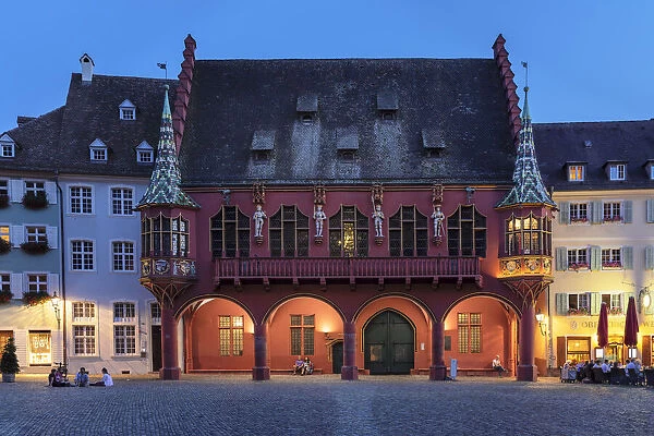Kaufhaus (historical Merchant's Hall) on Munsterplatz Square, Freiburg im Breisgau, Black Forest, Baden-Wurttemberg, Germany