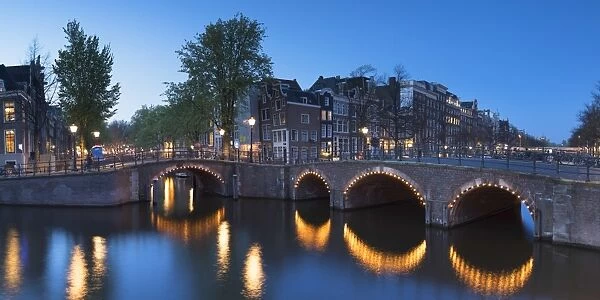 Keizersgracht canal at dusk, Amsterdam, Netherlands