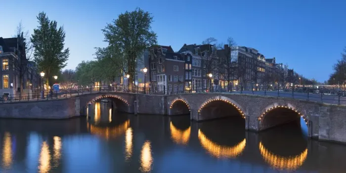 Framed Print : Keizersgracht canal at dusk, Amsterdam, Netherlands Framed Print : Keizersgracht canal at dusk, Amsterdam, Netherlands