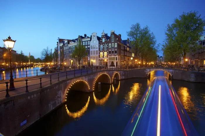 Framed Print : Keizersgracht Canal at dusk, Amsterdam, Netherlands Framed Print : Keizersgracht Canal at dusk, Amsterdam, Netherlands