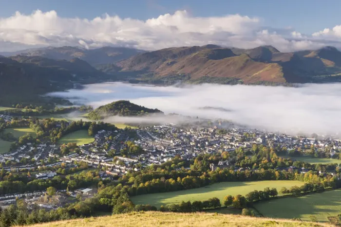 Framed Print : Keswick and mist covered Derwent Water at dawn, Lake District, Cumbria, England. Autumn Framed Print : Keswick and mist covered Derwent Water at dawn, Lake District, Cumbria, England. Autumn