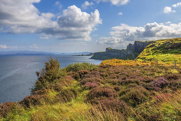 Kilt rock view point, Culnacnoc, Isle of Skye, Inner Hebrides, Highlands, Scotland